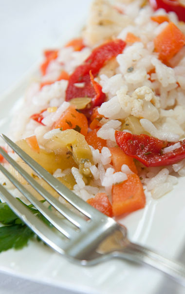 Salade de riz aux légumes marinés